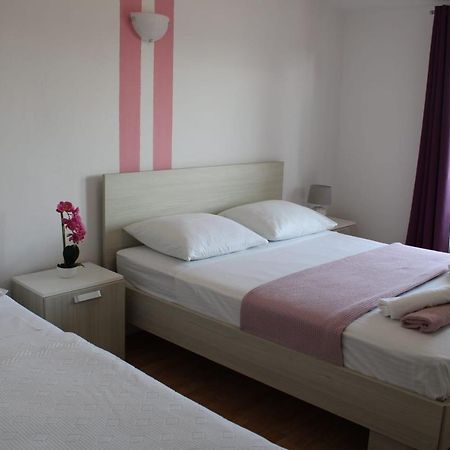 Apartments Renata Donji Seget Dış mekan fotoğraf