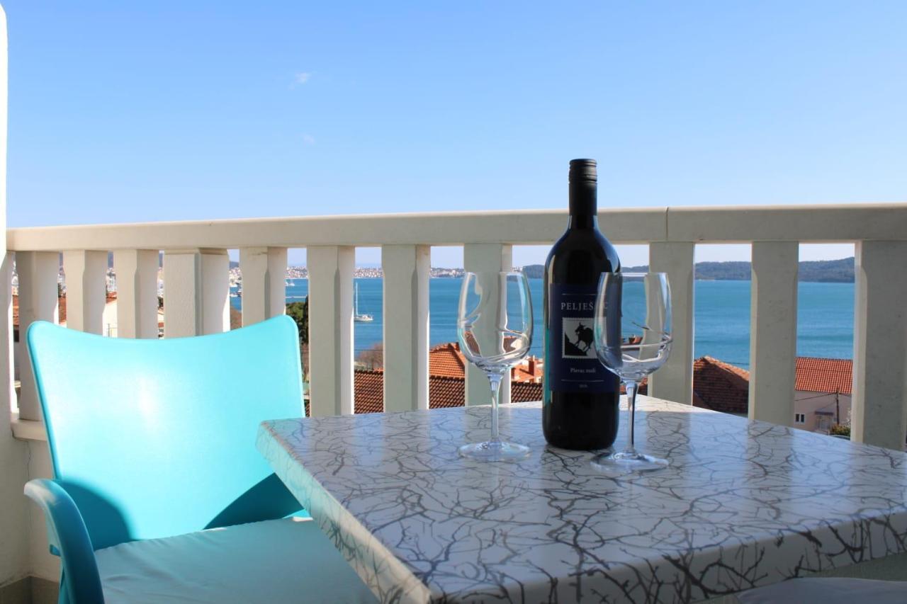 Apartments Renata Donji Seget Dış mekan fotoğraf