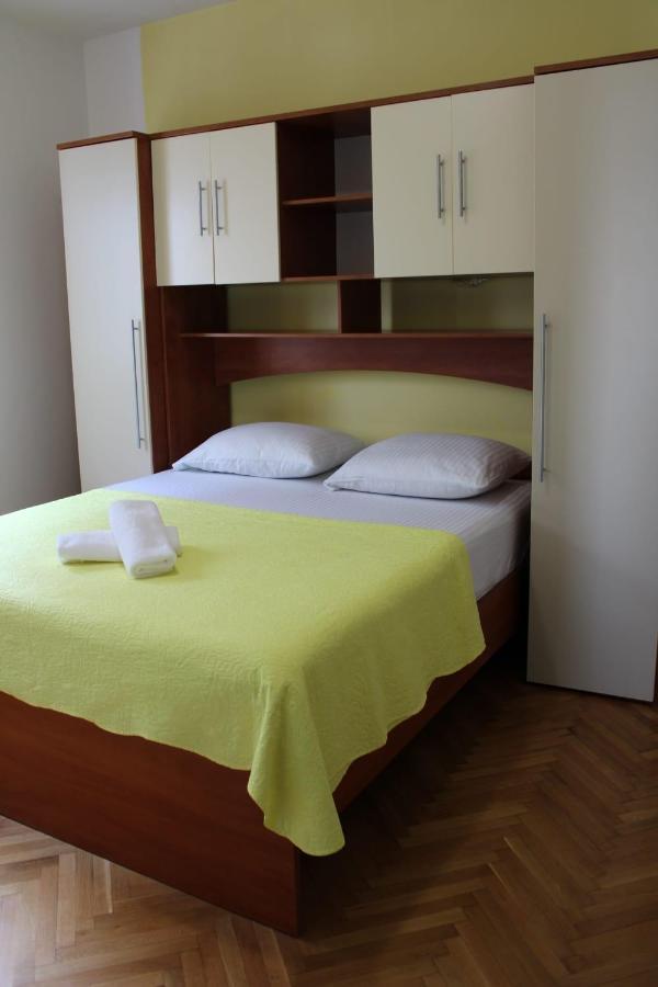 Apartments Renata Donji Seget Dış mekan fotoğraf