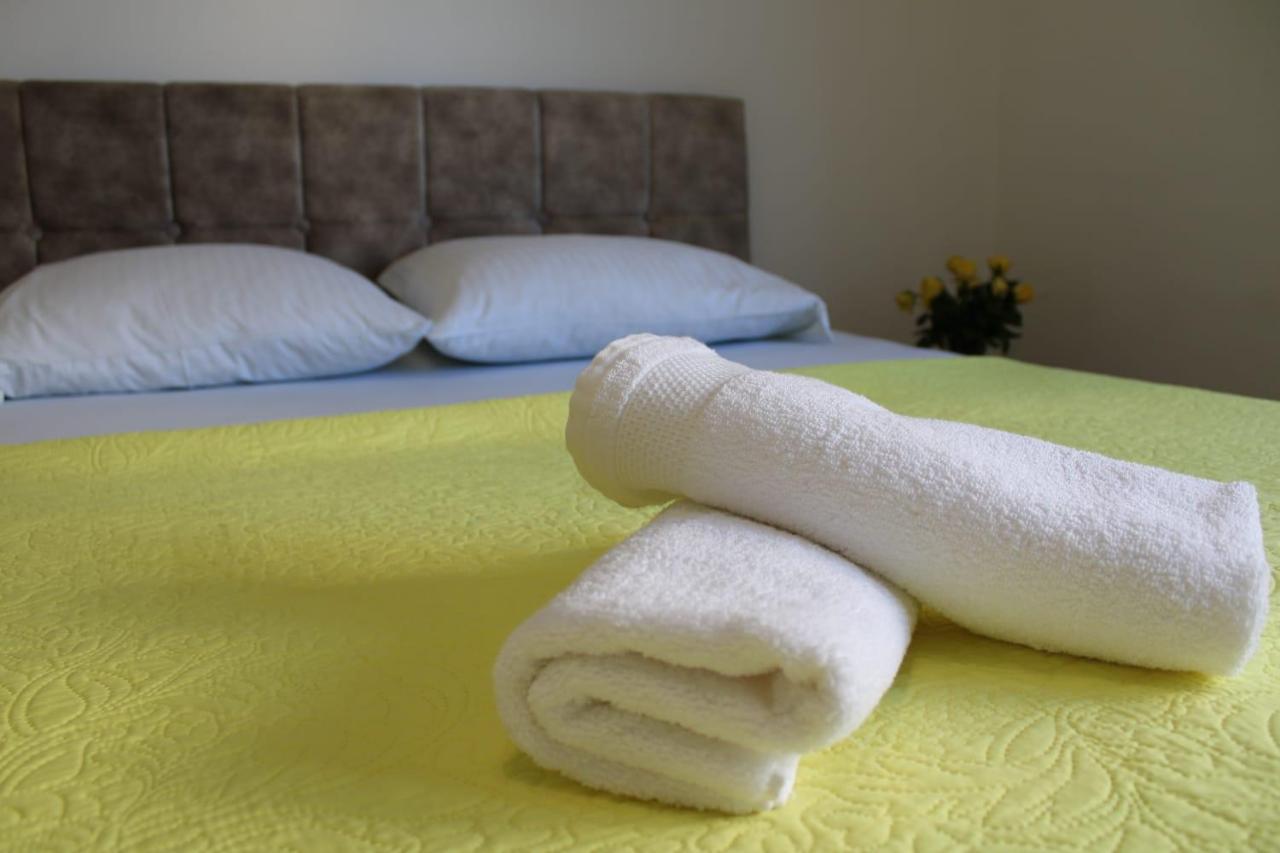 Apartments Renata Donji Seget Dış mekan fotoğraf